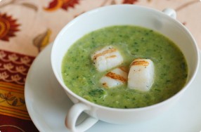 Asparagus, Spinach & Leek Soup